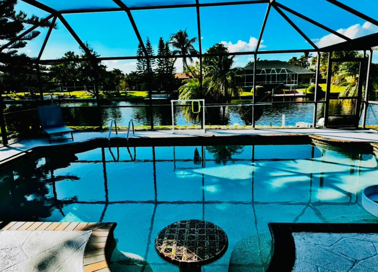 Hidden Secret Waterfront Retreat Villa Cape Coral Exterior foto